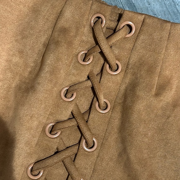 Shinestar Faux Suade Mini Skirt - Picture 3 of 7
